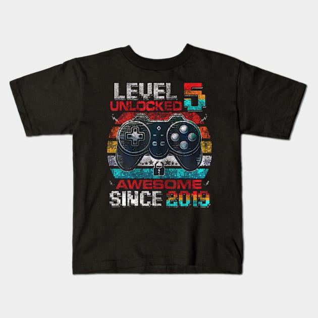 Level 5 Unlocked 5 Year Old 5Th Birthday Gamer Boys Kids Kids T-Shirt by Zoe Hill Autism